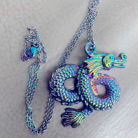 Rainbow 🌈 Chinese dragon 🐉 boho Necklace - Picture 6 of 12